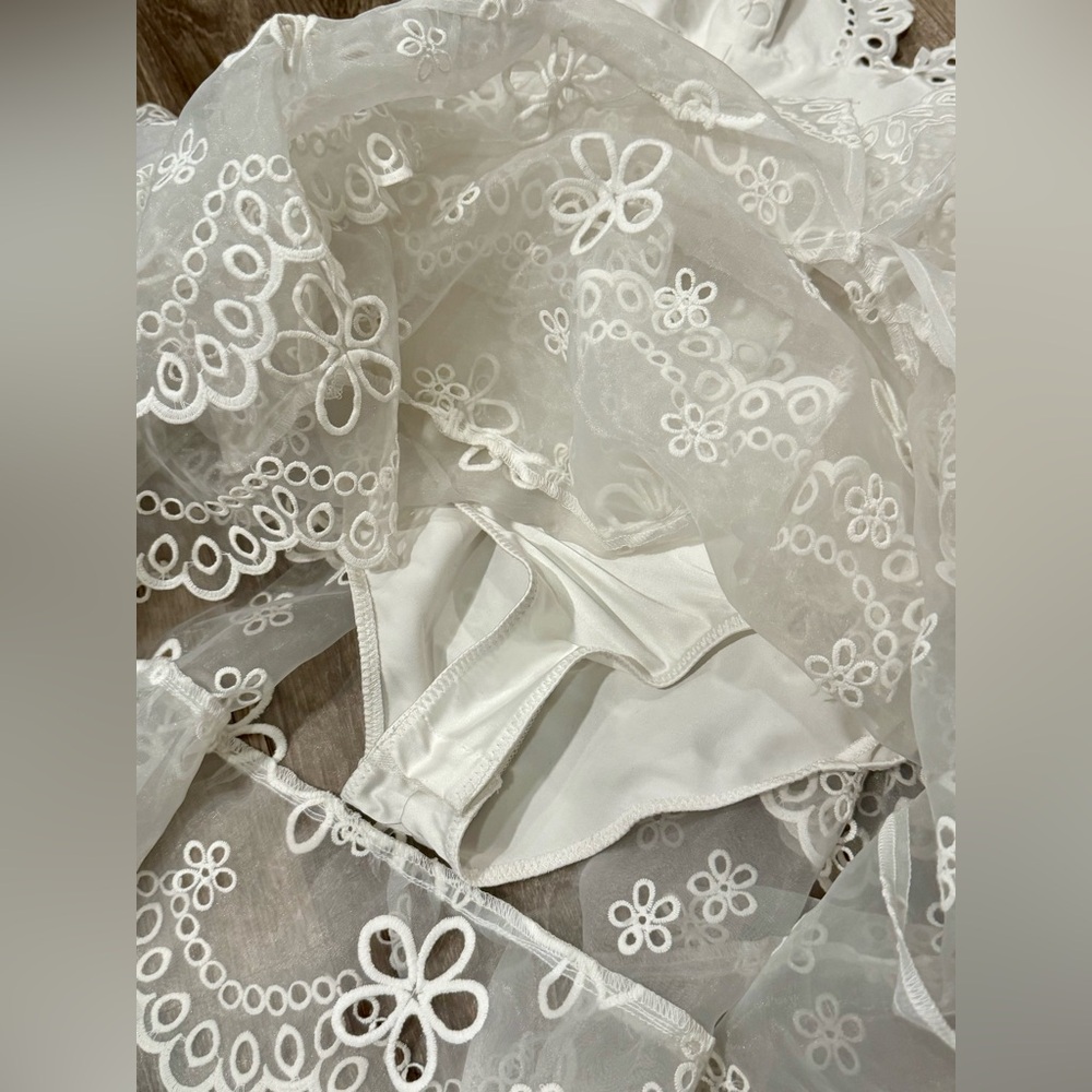 NWT *ONE OF A KIND* For Love And Lemons Eyelet Lace Wedding/Bachelorette Dress - Picture 6 of 9
